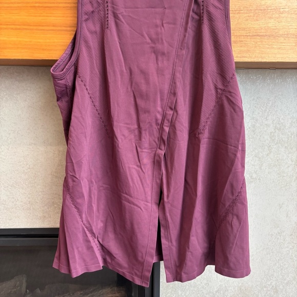 Athleta Foothill Seamless Tank in Grey, Size L - Picture 9 of 12